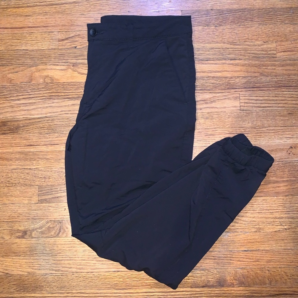 MEN’S JOGGER PANTS